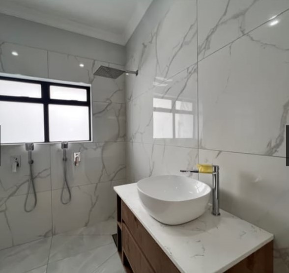 4 Bedroom Property for Sale in Fountains Estate Eastern Cape